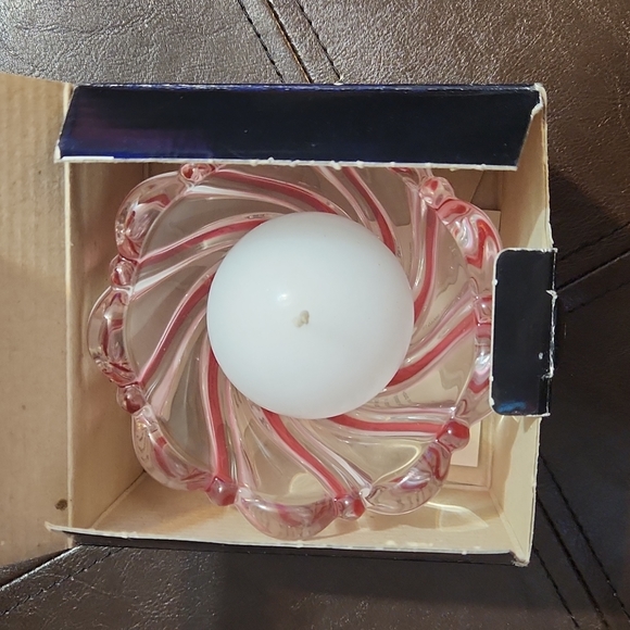 NEW Candle Holder ,Home Beautiful Candy Cane Swirl Pattern - Picture 5 of 12